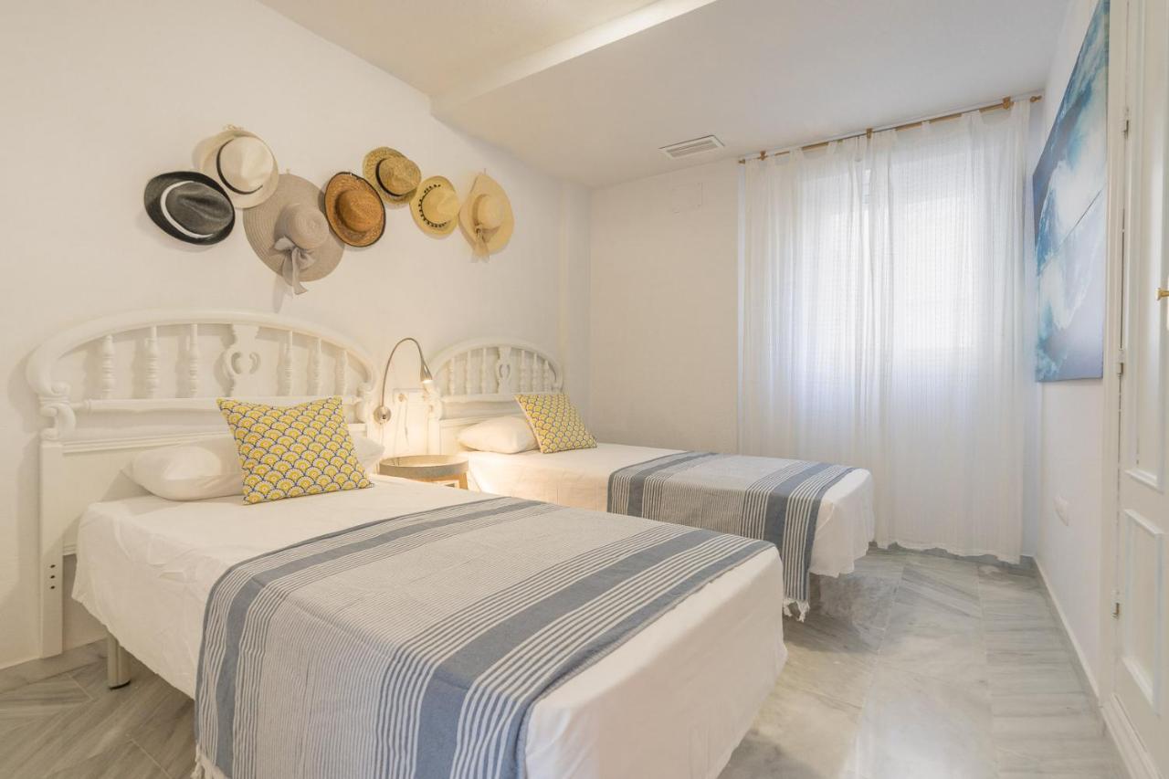 Coral Paradise Apartment With Swimming Pool La Herradura  Exterior foto